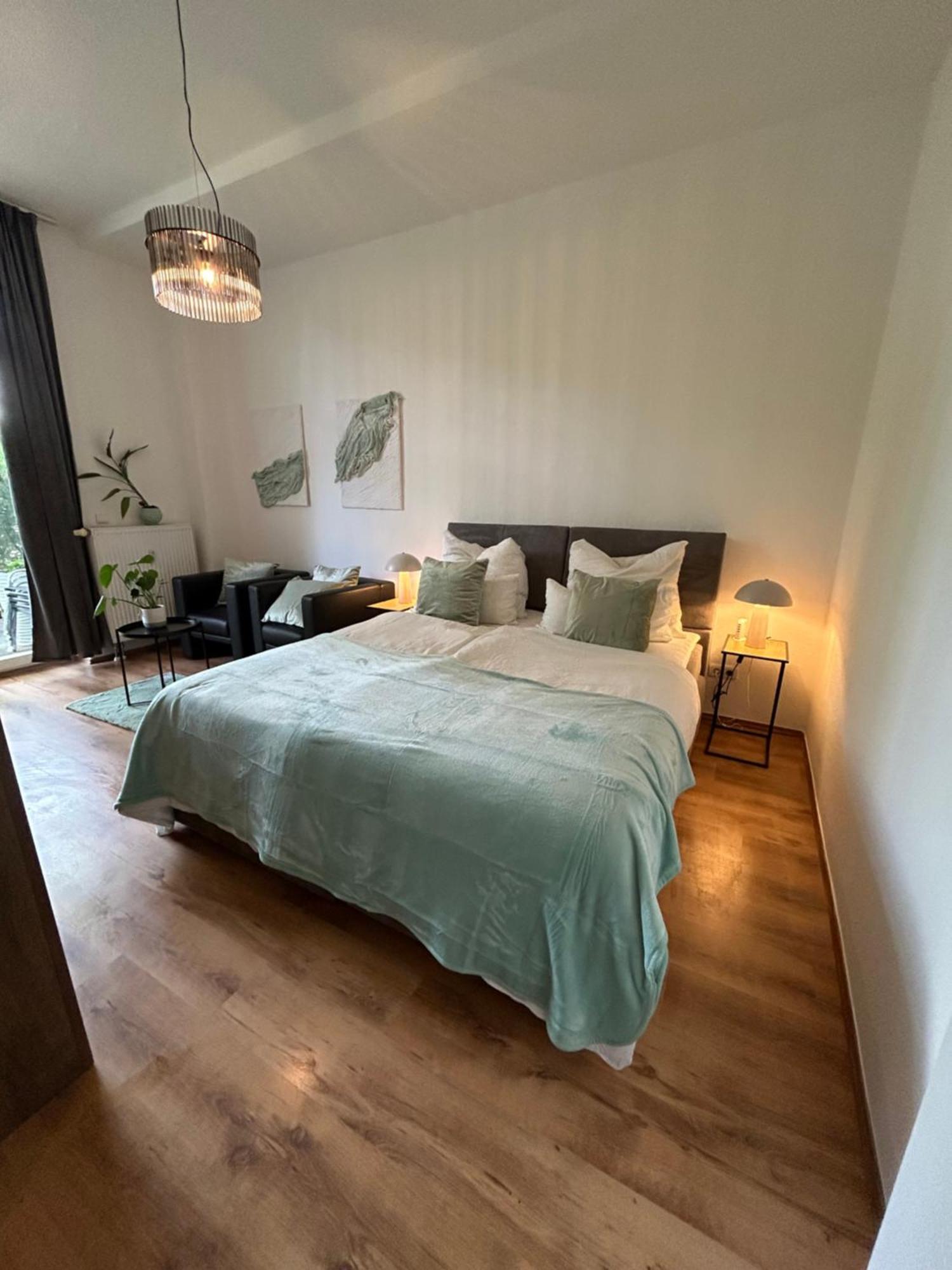 Mintara Komfort Apartment Mit Grill -Terrasse, Sky Und Parkplatz Magdeburg Eksteriør billede