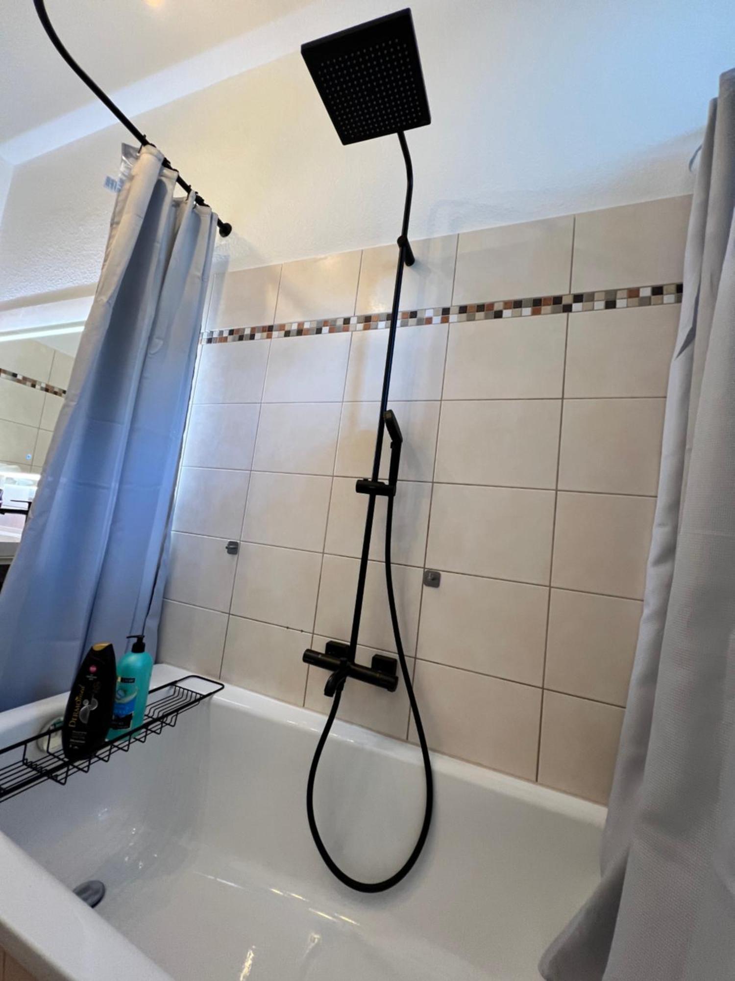 Mintara Komfort Apartment Mit Grill -Terrasse, Sky Und Parkplatz Magdeburg Eksteriør billede